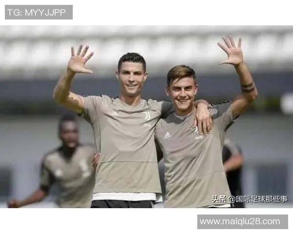 重庆网球队与深圳网球队耐力欧冠足球赛后复盘分析与精彩瞬间回顾